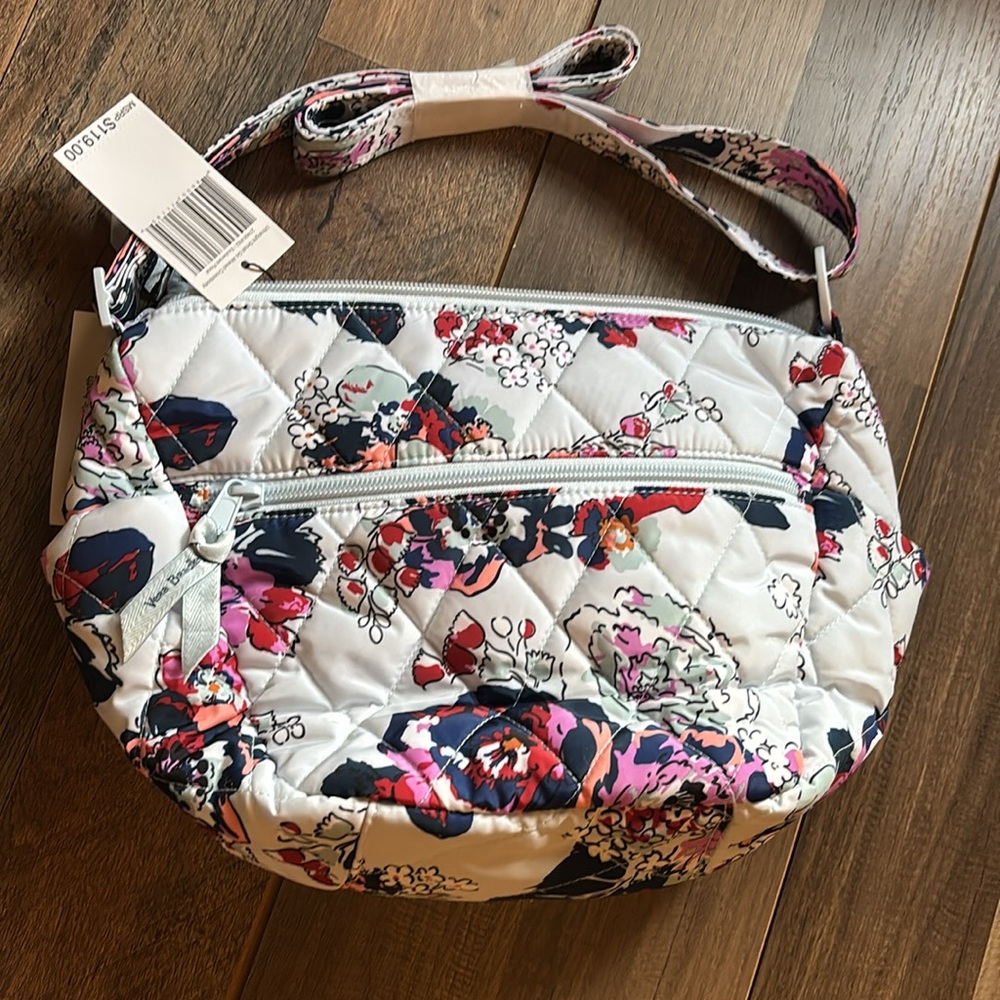 vera bradley ultralight Small Go Ahead Crossbody - Picture 3 of 5